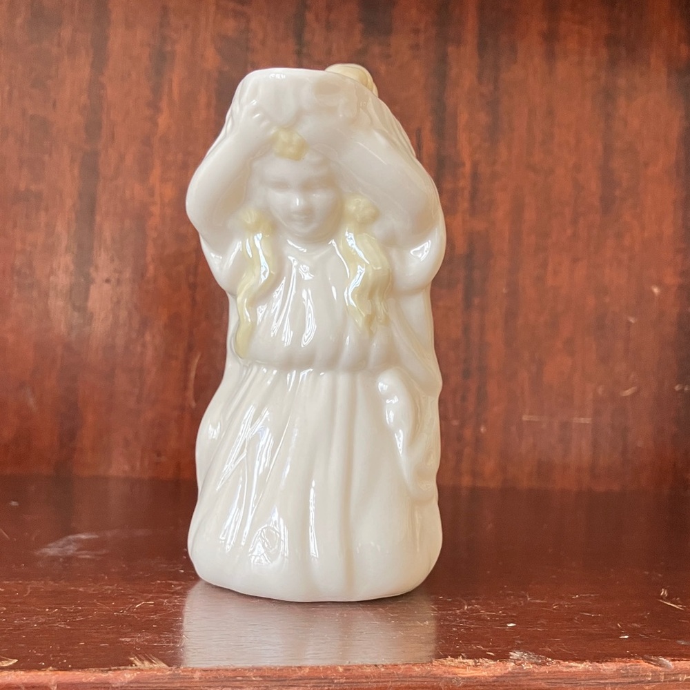 Belleek Fine China Creamer Pitcher